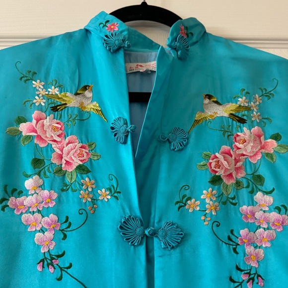 Floral Embroidered Asian Style Coat/Long Tunic - by Red Clouds - Size 40 (Med?) - Picture 5 of 10